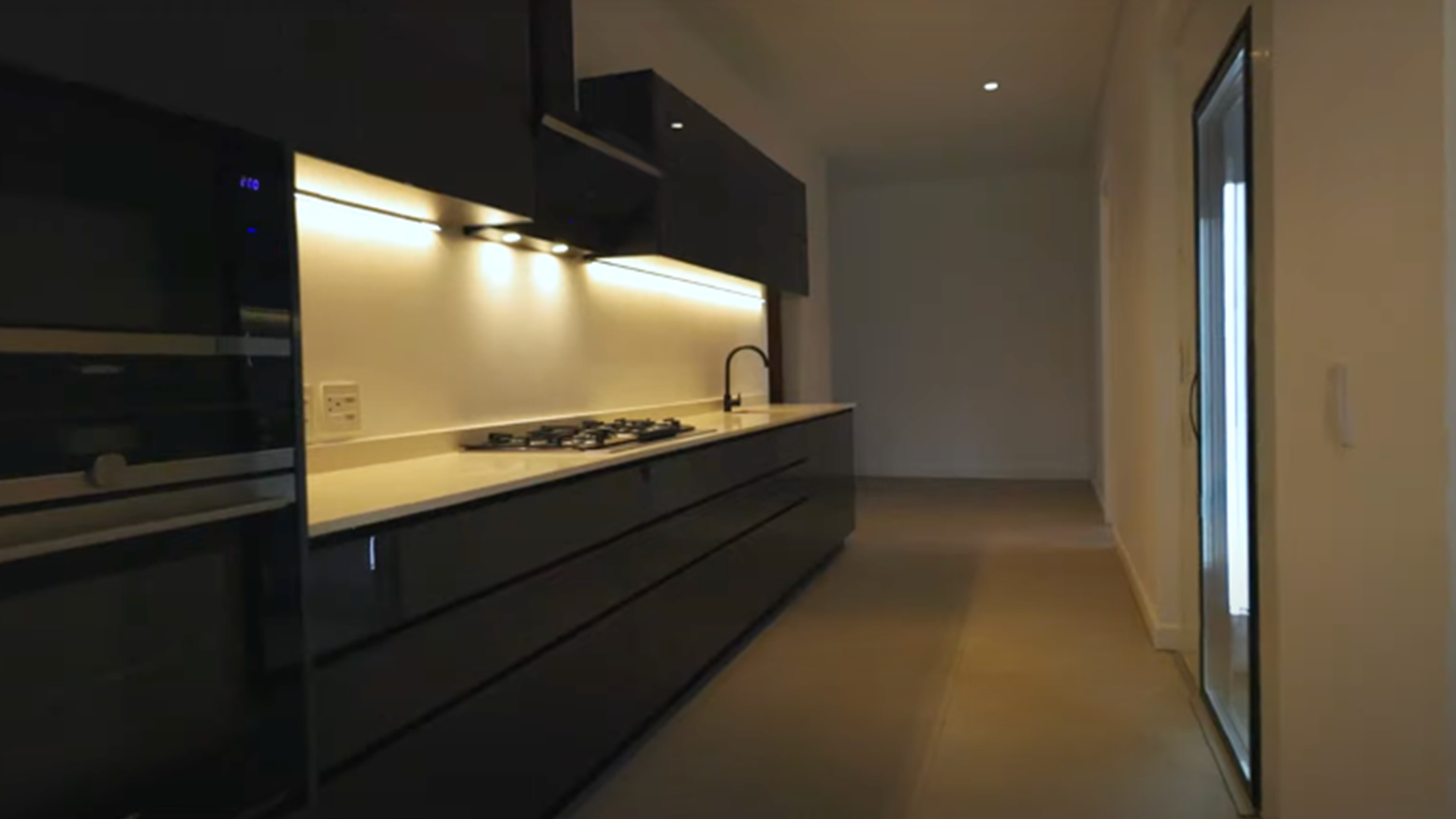 http://1080x1920_0005_Steyn-City-Chefs-Kitchen