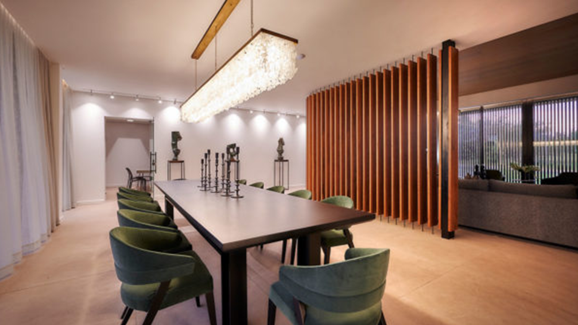 http://1080x1920_0006_Steyn-City-Dinning-Room-Light
